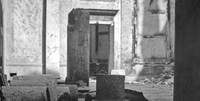 1943 agosto. Palazzo Reale, Sala delle Otto Colonne dopo i bombardamenti