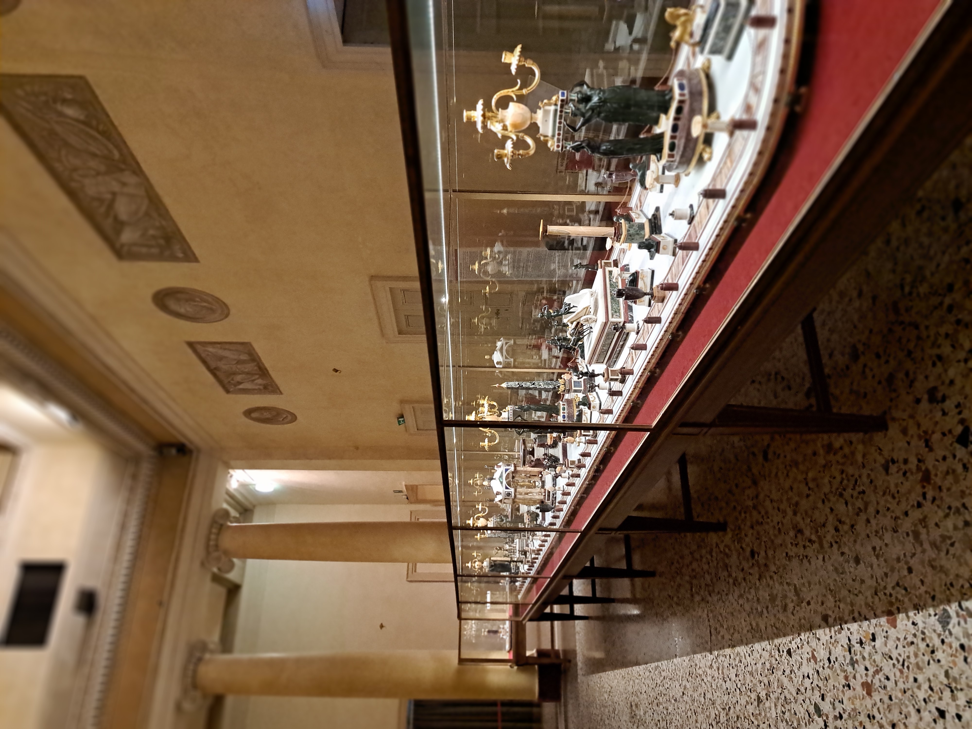 CAPOLAVORI DI PALAZZO REALE: Il Centrotavola di Giacomo Raffaelli