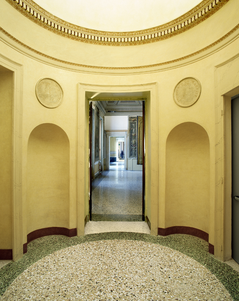 Sala 4 Colonne, disimpegno. Foto Stefano Topuntoli, 2003